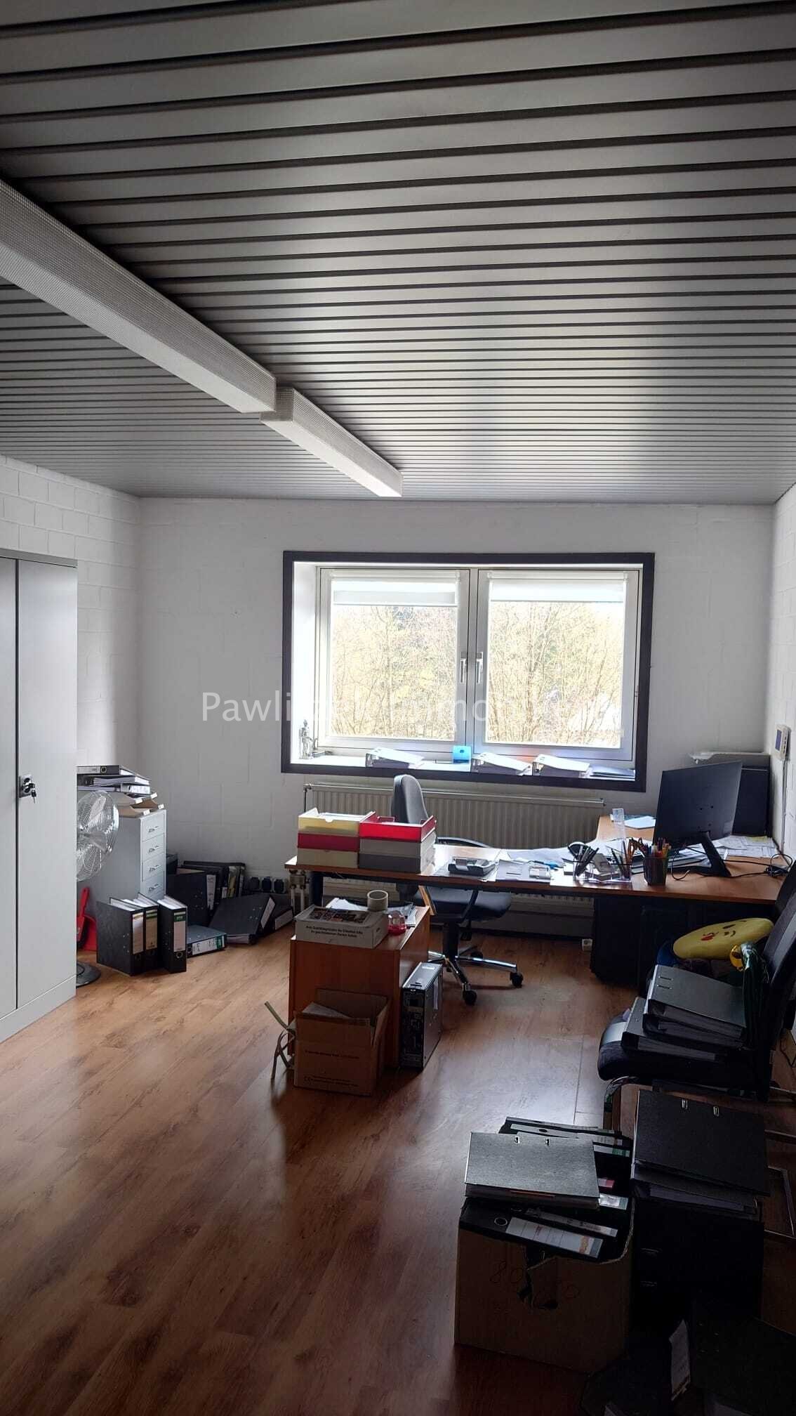 weiteres Büro