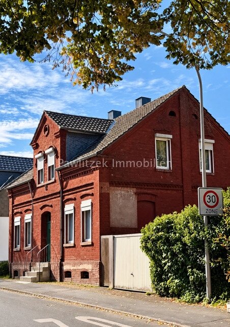 Straßenansicht